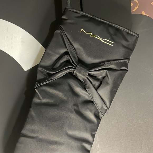MAC Stocking M•A•C Cosmetics Stocking MAC Christmas Stocking Limited Edition - Picture 2 of 9